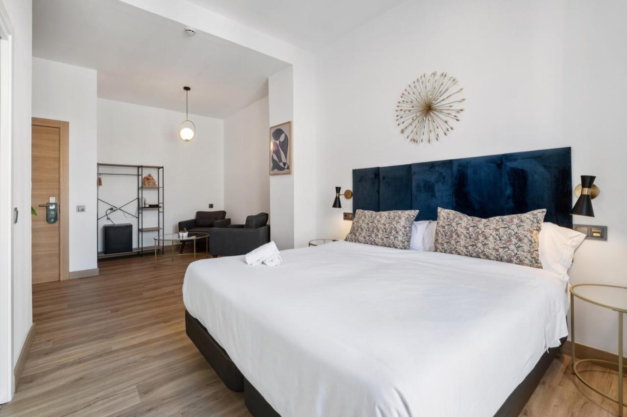 Malaga City Suites المظهر الخارجي الصورة